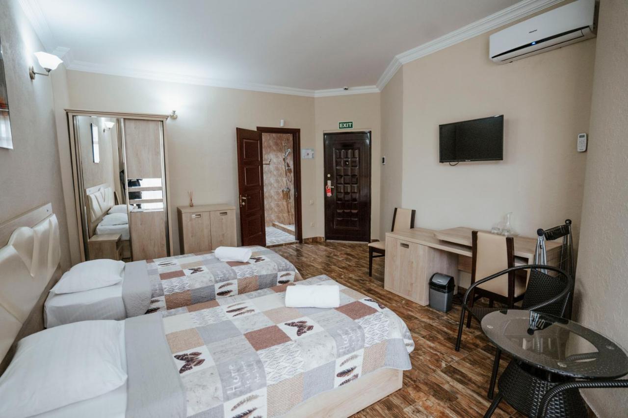 Hotel General Batumi Exterior foto